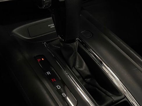 Used 2021 Honda HR-V EX-L image 21