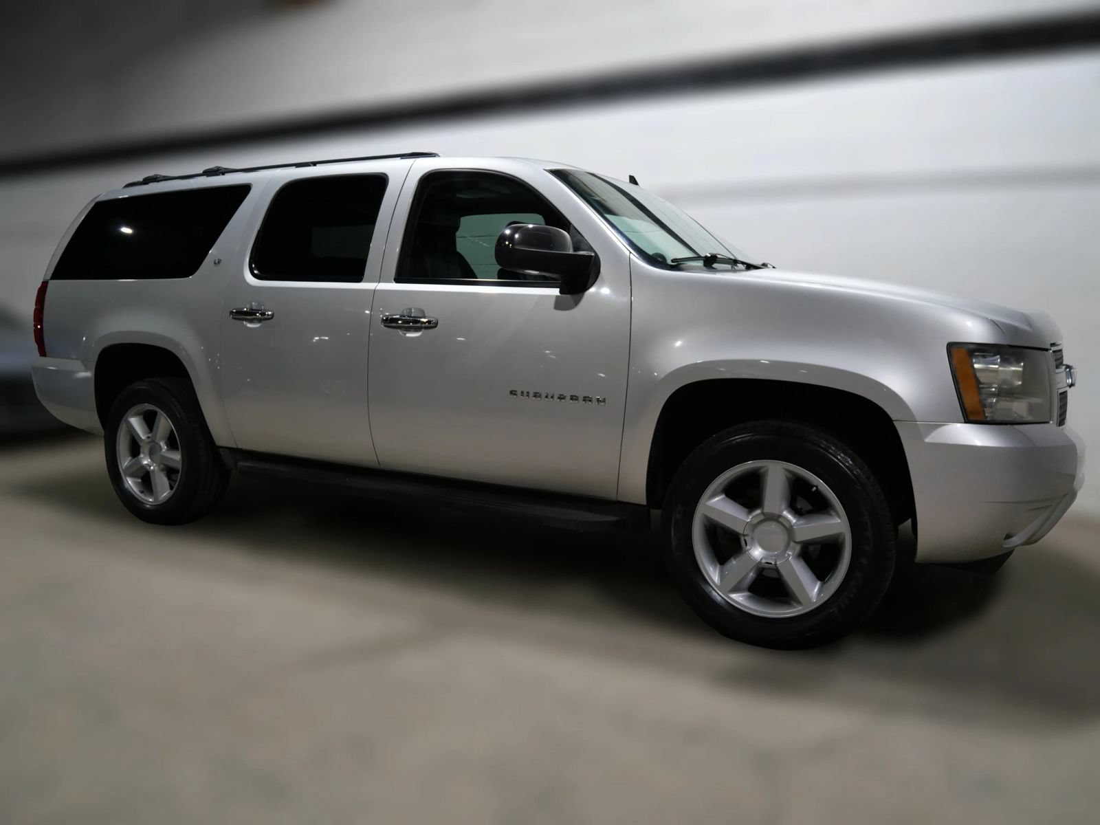 Used 2011 Chevrolet Suburban LT w/ Regional Value Package AWD/4WD image 2