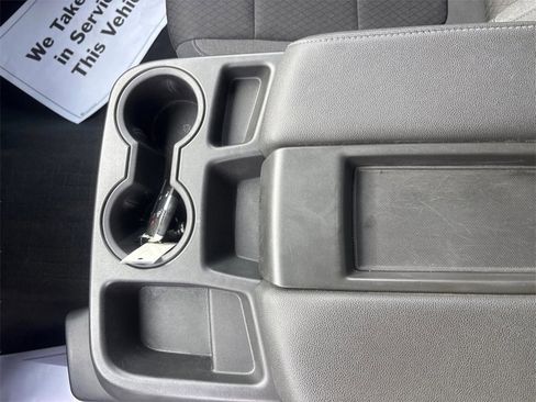 Used 2021 Chevrolet Silverado 1500 LT image 27