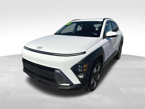 Used 2025 Hyundai Kona SEL AWD/4WD image 1