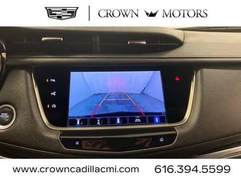 Certified 2024 Cadillac XT5 Premium Luxury w/ Technology Package AWD/4WD image 11