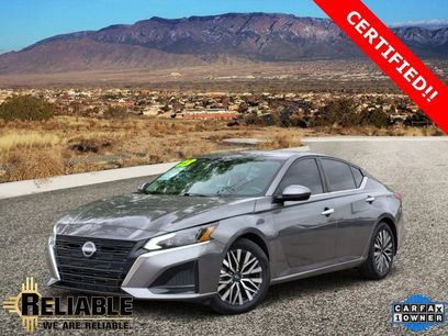 Used 2023 Nissan Altima 2.5 SV w/ SV Premium Package