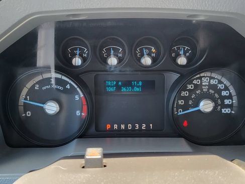 Used 2011 Ford F450 XL w/ PWR Equipment Group RWD image 24