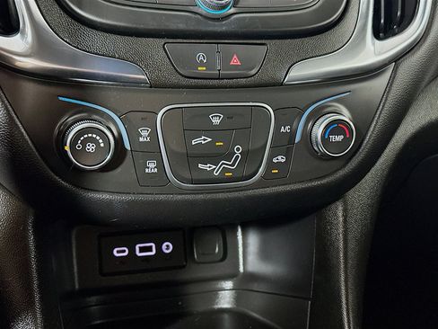 Used 2023 Chevrolet Equinox LT AWD/4WD image 15