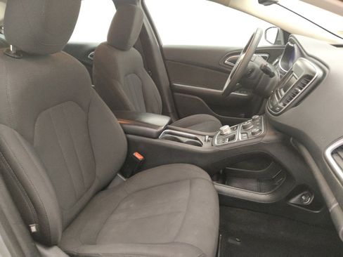 Used 2015 Chrysler 200 Limited FWD image 21