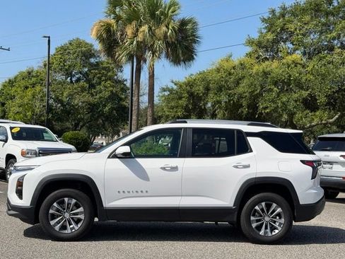 Used 2025 Chevrolet Equinox LT w/ Convenience Package II AWD/4WD image 7