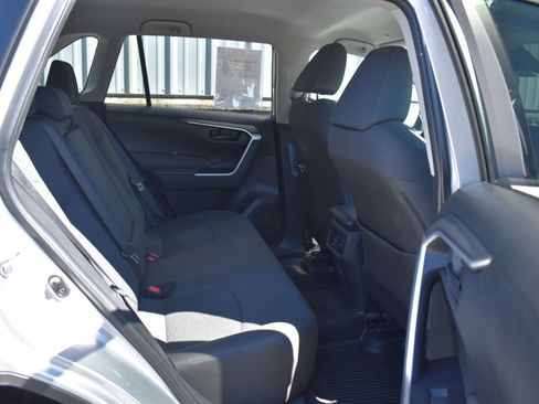 Certified 2025 Toyota RAV4 LE AWD/4WD image 23