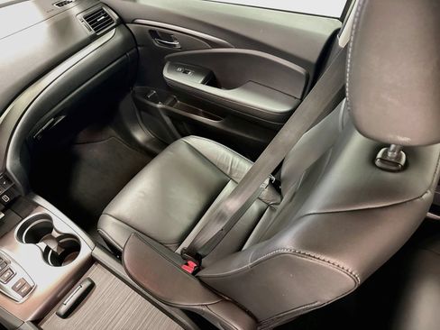 Used 2022 Honda Pilot Special Edition image 23