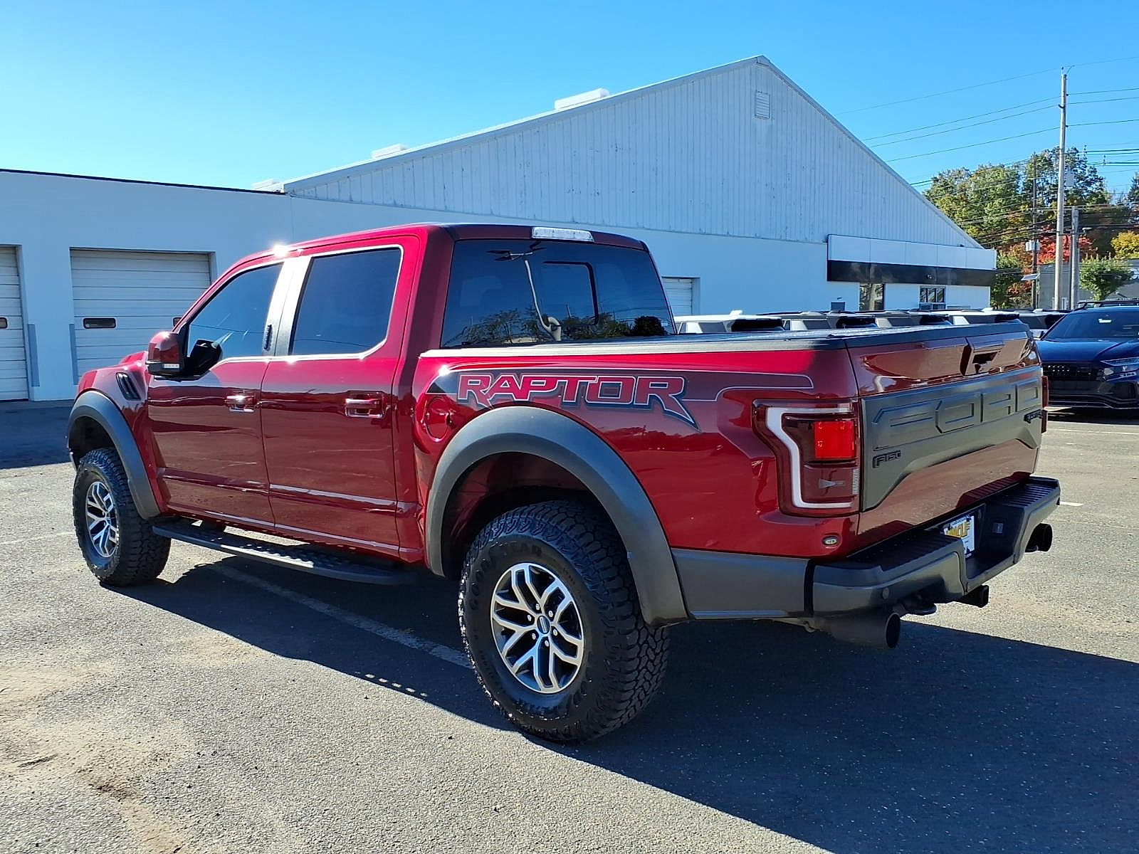 Used 2018 Ford F150 Raptor w/ Equipment Group 802A Luxury AWD/4WD image 4