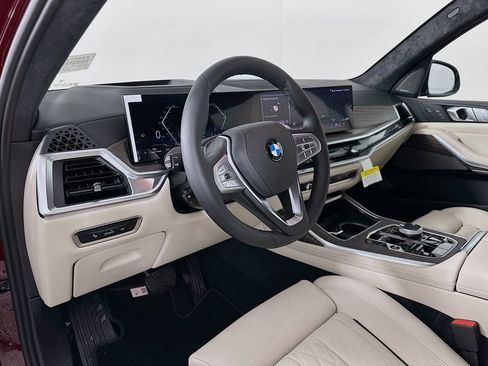 New 2026 BMW X7 xDrive40i image 9