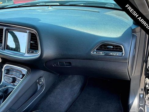 Used 2016 Dodge Challenger SRT Hellcat RWD image 24