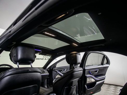 Used 2022 Mercedes-Benz S 500 4MATIC image 21