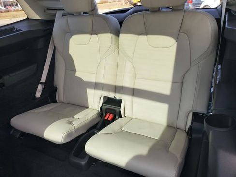New 2026 Volvo XC90 B6 Ultra w/ Protection Package Premier AWD/4WD image 33