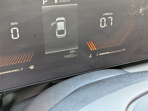 Used 2025 Kia K4 LXS image 17