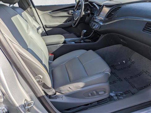 Used 2015 Chevrolet Impala LTZ FWD image 21