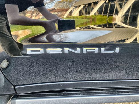 Used 2024 GMC Sierra 1500 Denali Ultimate AWD/4WD image 32
