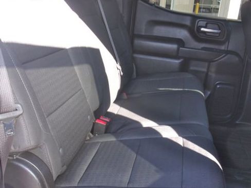 Used 2023 Chevrolet Silverado 1500 Custom image 28