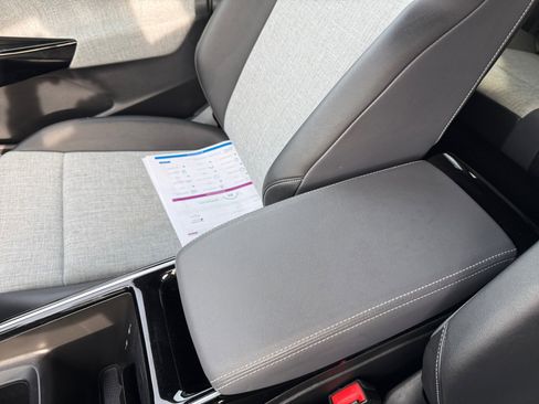 Certified 2023 Volkswagen ID.4 2WD image 14