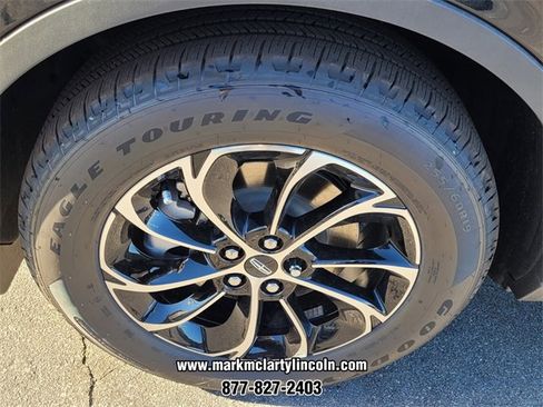 New 2026 Lincoln Nautilus Premier image 12