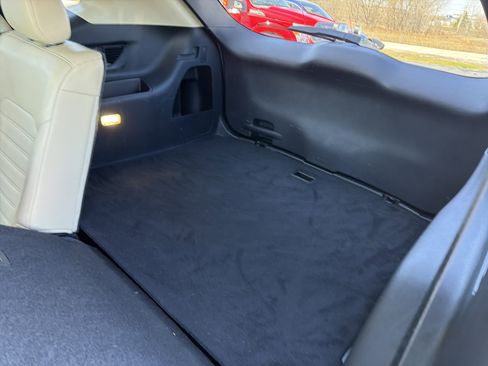 Used 2015 Ford Edge SEL w/ Equipment Group 201A image 27