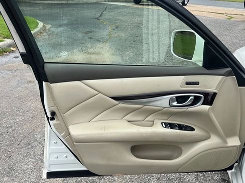 Used 2012 INFINITI M37 x w/ Premium Pkg AWD/4WD image 10
