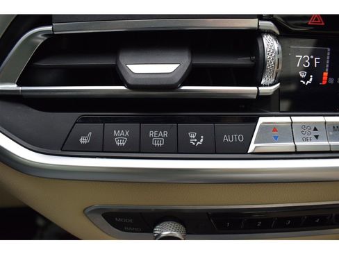 Used 2020 BMW X5 xDrive40i w/ Premium Package image 41