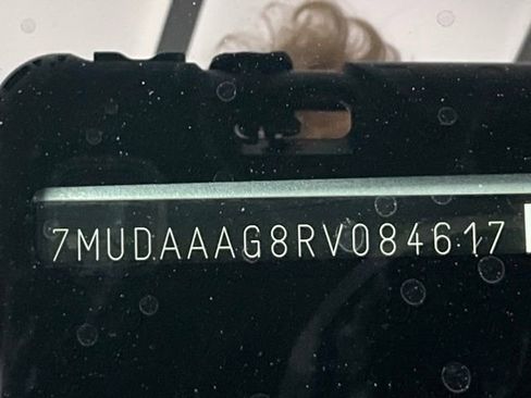 Used 2024 Toyota Corolla Cross XLE w/ Convenience Package image 30