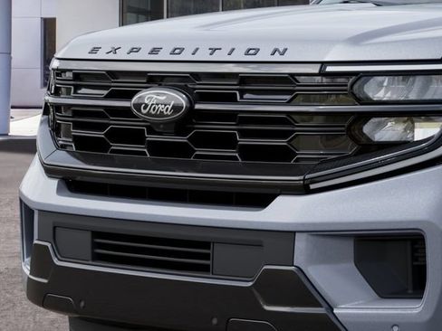 New 2027 Ford Expedition Max Platinum w/ Stealth Performance Package AWD/4WD image 17
