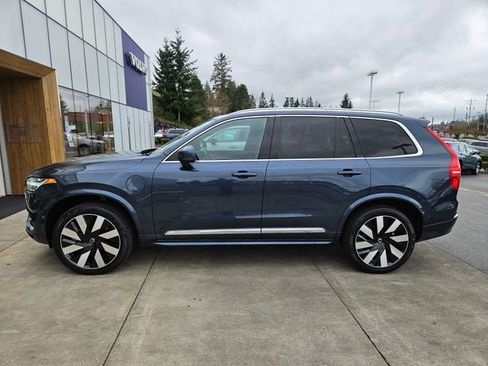 Certified 2023 Volvo XC90 T8 Ultimate w/ Protection Package Premier image 8