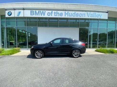 Used 2018 BMW X4 M40i AWD/4WD image 1