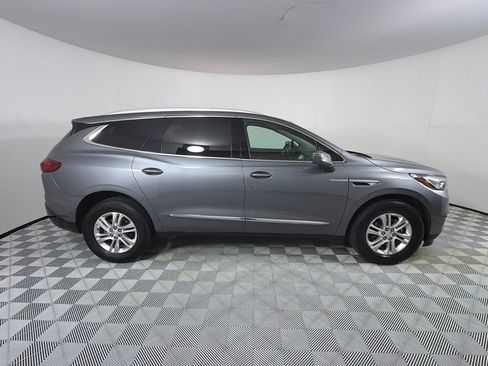 Used 2019 Buick Enclave Essence FWD image 4