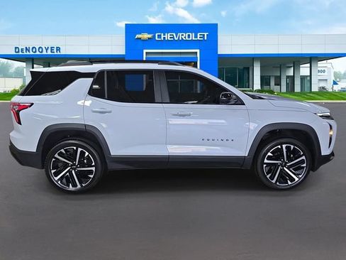New 2026 Chevrolet Equinox RS w/ Convenience Package III FWD image 7