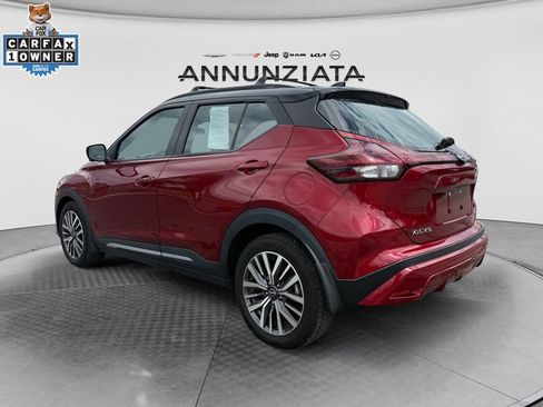 Certified 2023 Nissan Kicks SR w/ SR Premium Package FWD image 3