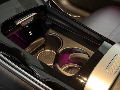 Certified 2025 Mercedes-Benz GLC 350e 4MATIC image 36