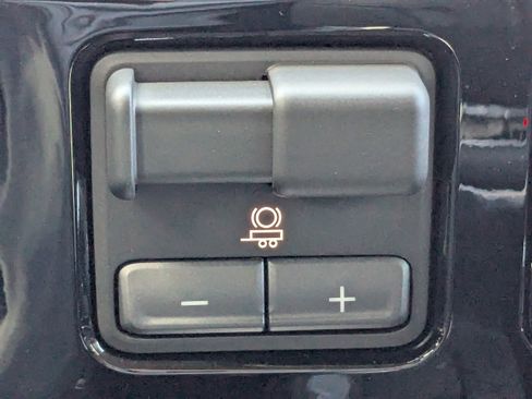 Used 2026 Chevrolet Silverado 1500 LTZ w/ LTZ Premium Texas Edition image 25