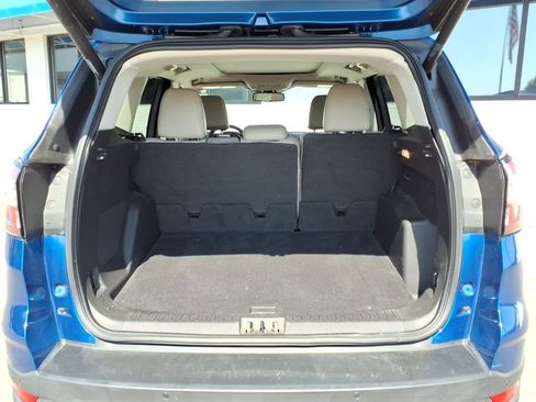 Used 2017 Ford Escape Titanium FWD image 26