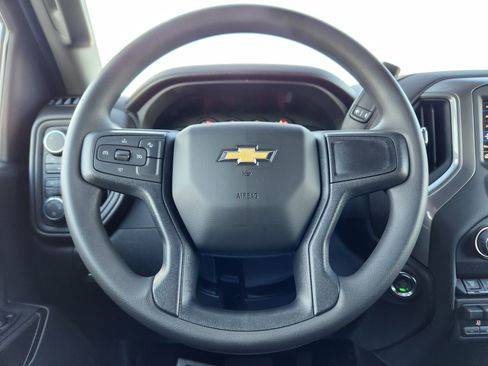 New 2026 Chevrolet Silverado 2500 Custom w/ Custom Value Package image 15