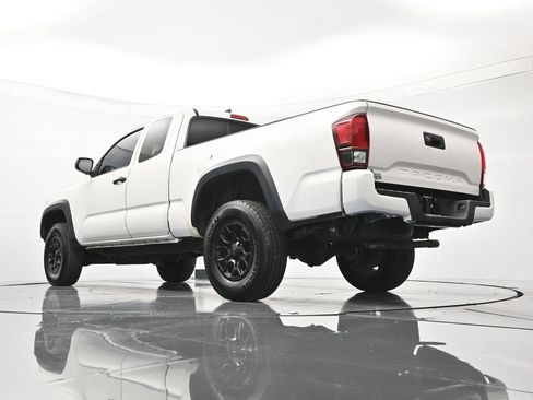 Used 2022 Toyota Tacoma SR w/ SX Package RWD image 42