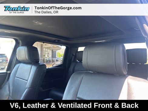 Used 2023 Toyota Tundra Platinum AWD/4WD image 17