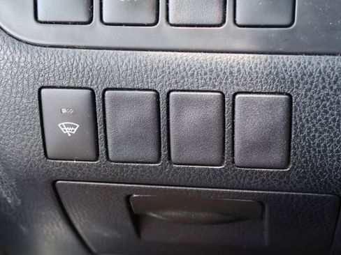 Used 2019 Toyota Highlander XLE image 15