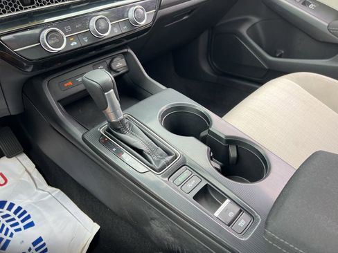 Used 2022 Honda Civic LX image 19