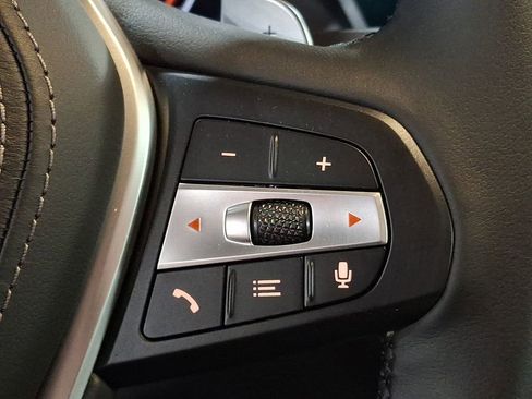 Certified 2023 BMW X6 xDrive40i w/ Premium Package image 18