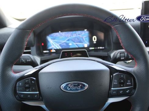 Used 2025 Ford Explorer ST-Line w/ Premium Package image 10