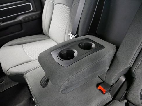 New 2026 RAM 3500 Big Horn AWD/4WD image 10