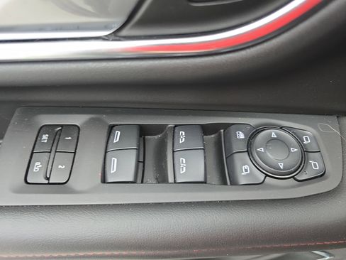 Used 2024 Chevrolet Suburban RST w/ Luxury Package image 29