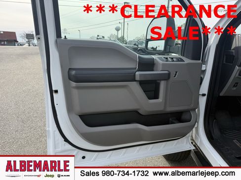 Used 2016 Ford F150 XLT w/ Trailer Tow Package image 14