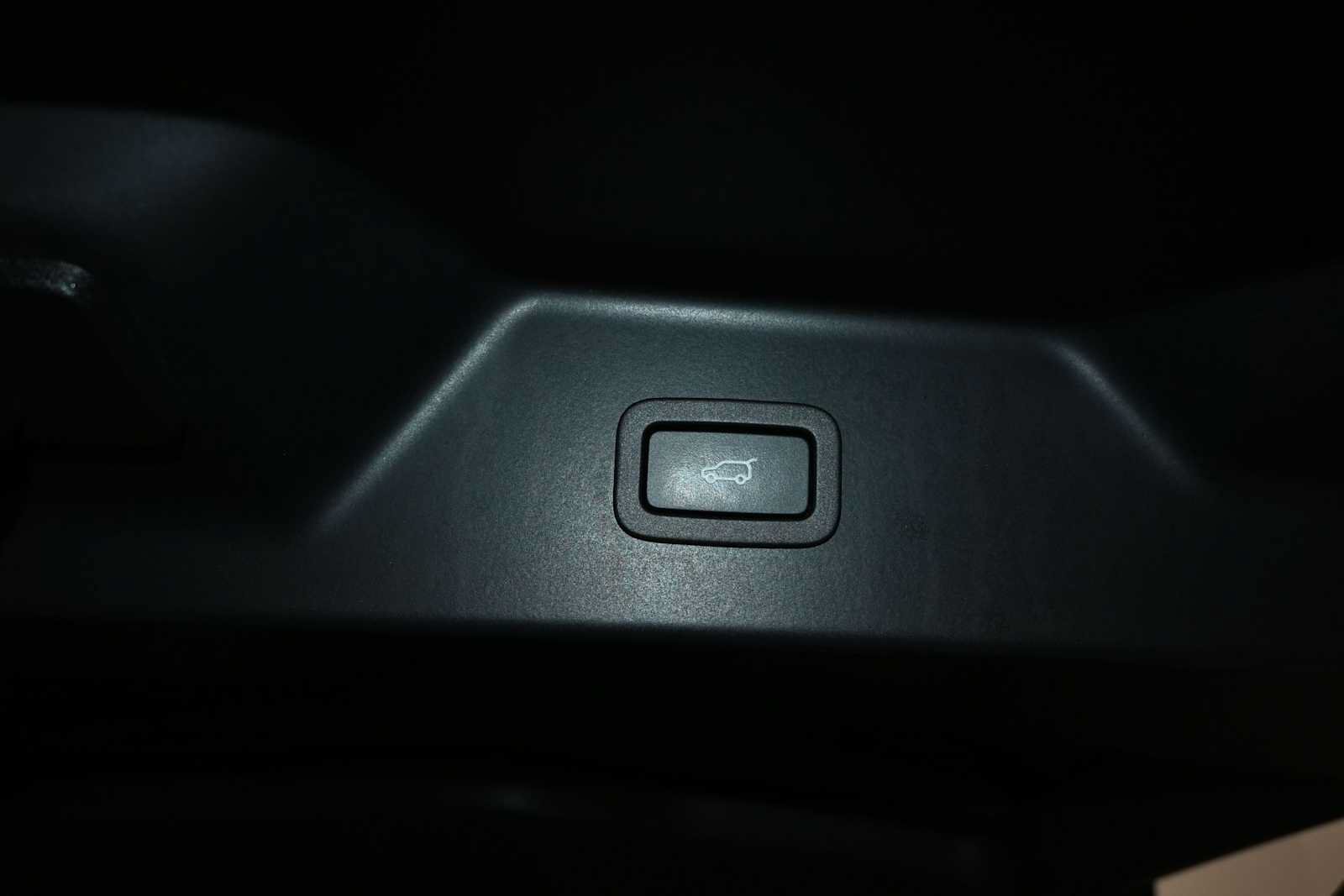 Used 2016 Land Rover Range Rover HSE AWD/4WD image 34