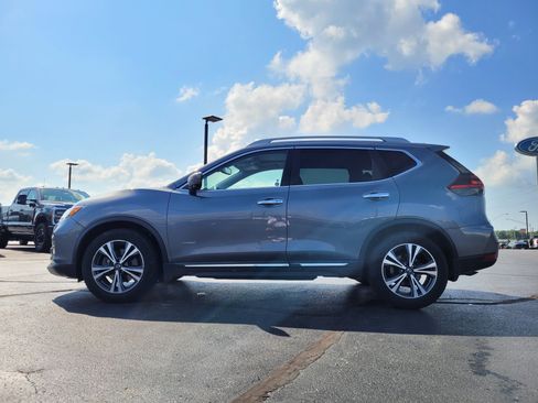 Used 2018 Nissan Rogue SL w/ Premium Package FWD image 7