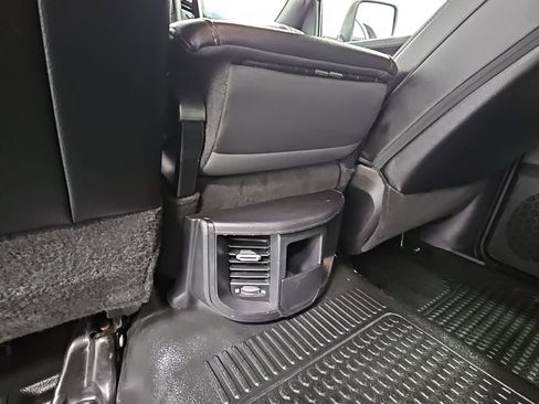 Used 2024 RAM 2500 Tradesman w/ Chrome Appearance Group image 29