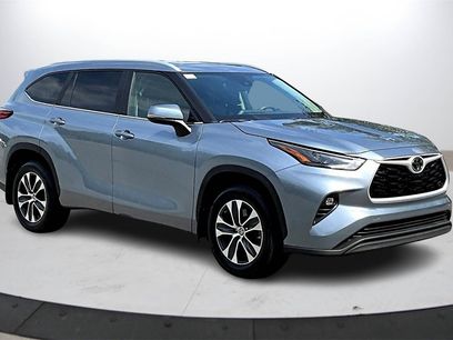 Used 2023 Toyota Highlander L